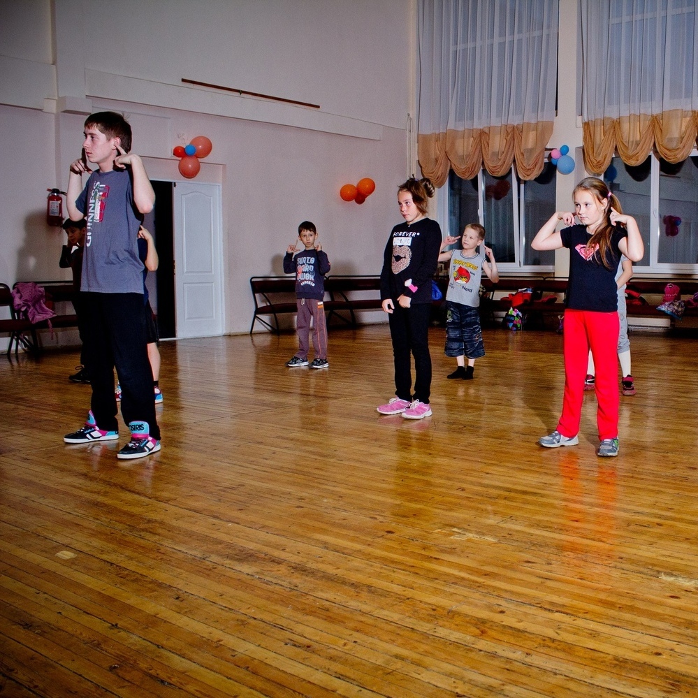 Занятия по направлению Hip-hop у Эльмира Субухатдинова в 9 школе
